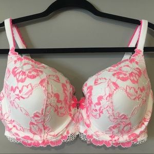 Victoria’s Secret Bra